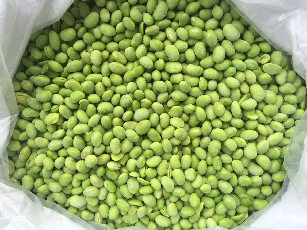毛豆仁一直为毛豆中的佼佼者，饱受国内外客户爱戴。我司生产的毛豆又在土壤养护、种植管理上有一套经过多年经验与科学结合的方法，因此使得我们公司生产毛豆中外闻名。